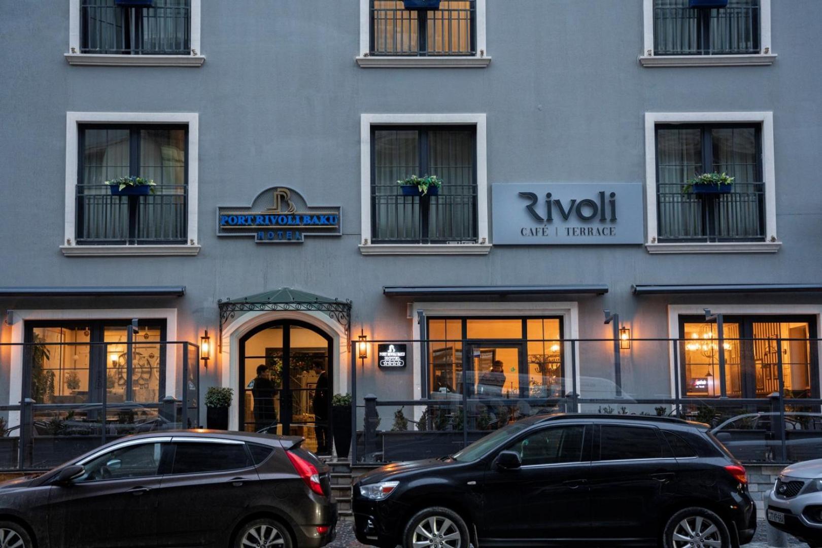 Port Rivoli Hotel Bakoe Buitenkant foto